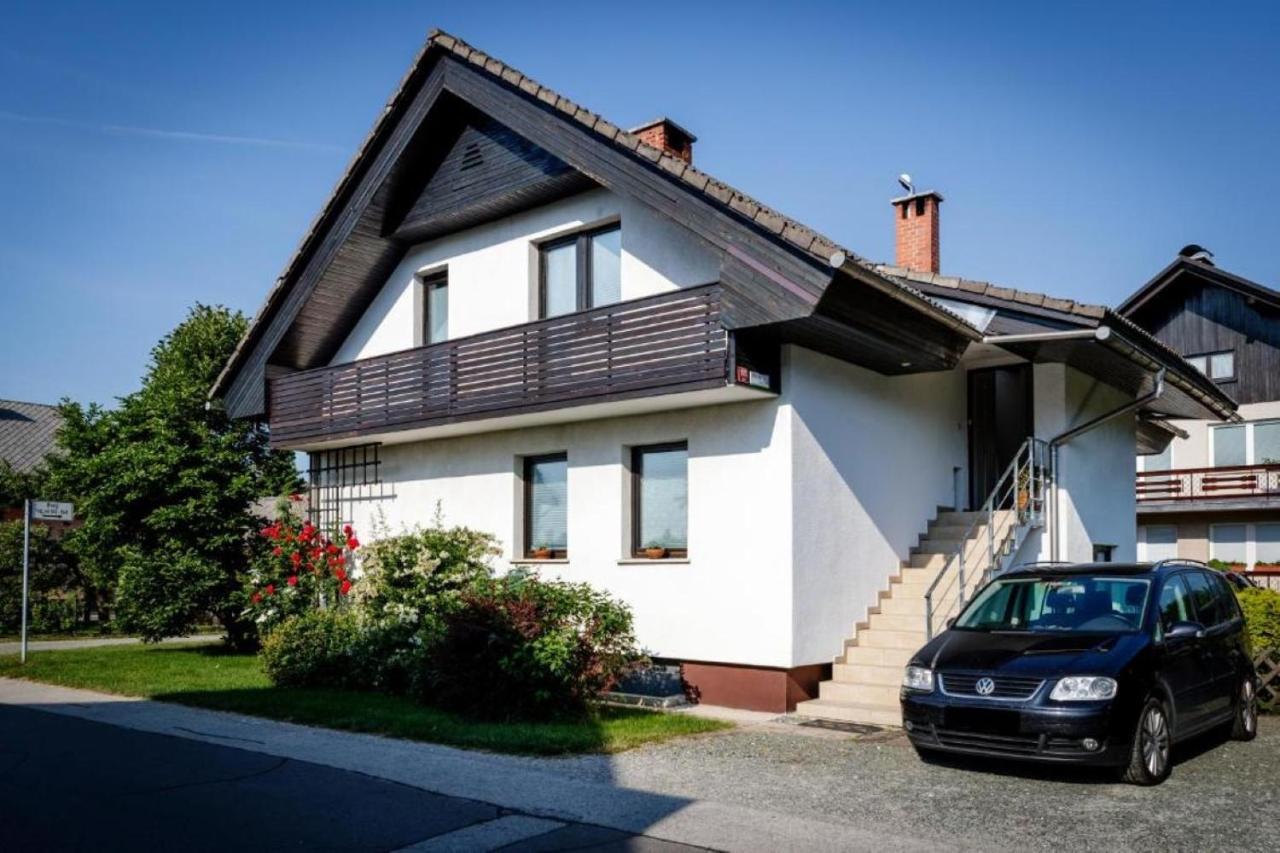 Cosy & Spacious Apt. Benc Zirovnica Екстериор снимка