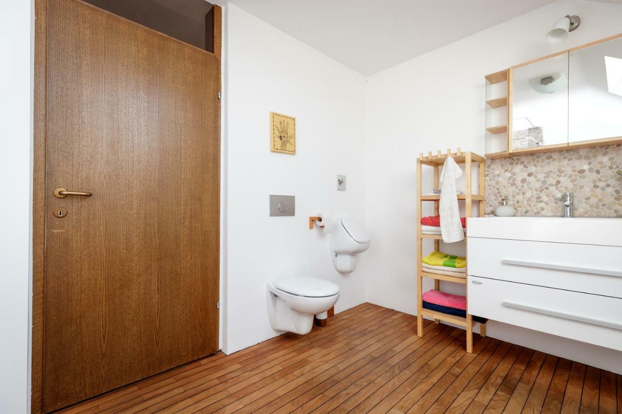 Cosy & Spacious Apt. Benc Zirovnica Екстериор снимка