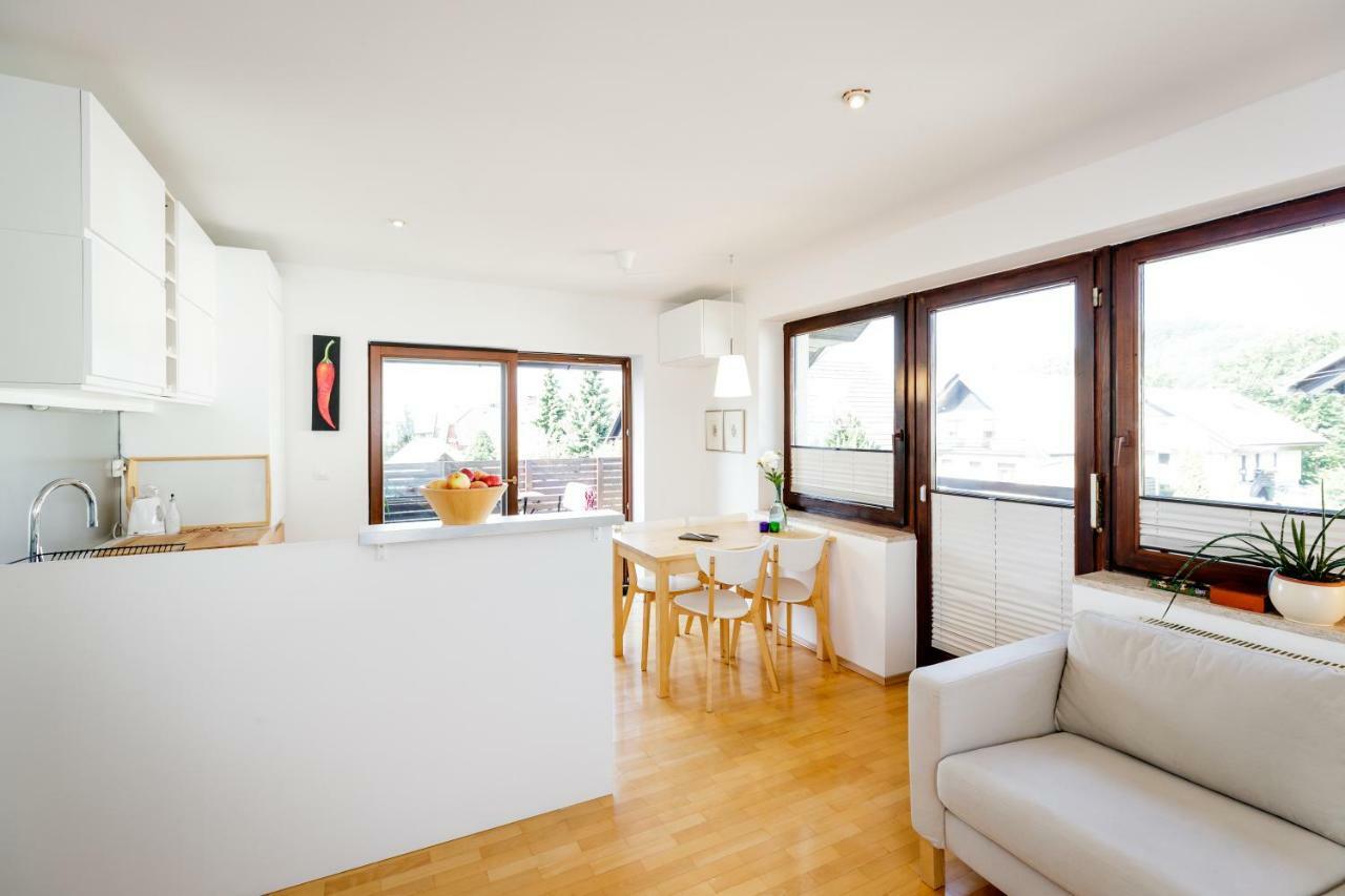 Cosy & Spacious Apt. Benc Zirovnica Екстериор снимка